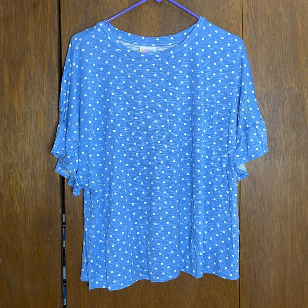 Womans LuLaRoe Tee Shirt - NEW